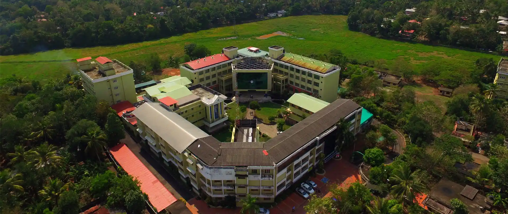 Mar Athanasios College for Advanced Studies Tiruvalla - [MACFAST] Banner